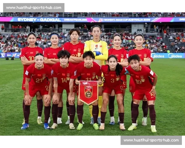 欧足联力挺女足发展,铿锵玫瑰绽放欧洲舞台! 欧足联力挺女足发展,铿锵玫瑰绽放欧洲舞台!